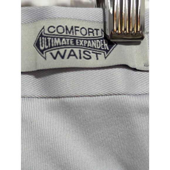 Roundtree & Yorke Men's Light Gray Comfort Waist Twill Pants Size 36 X 32 NWT - Picture 4 of 9